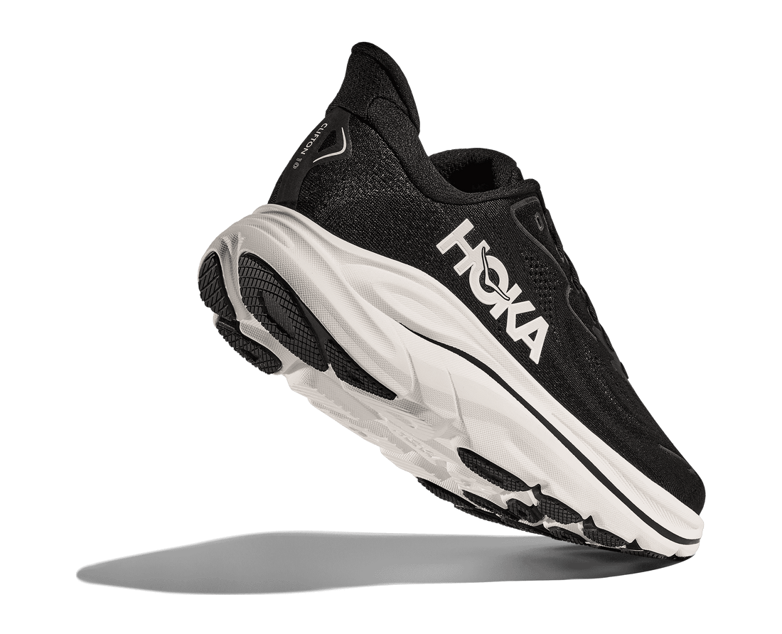 Women's Hoka Clifton 10 Black / White – Garde-Malade
