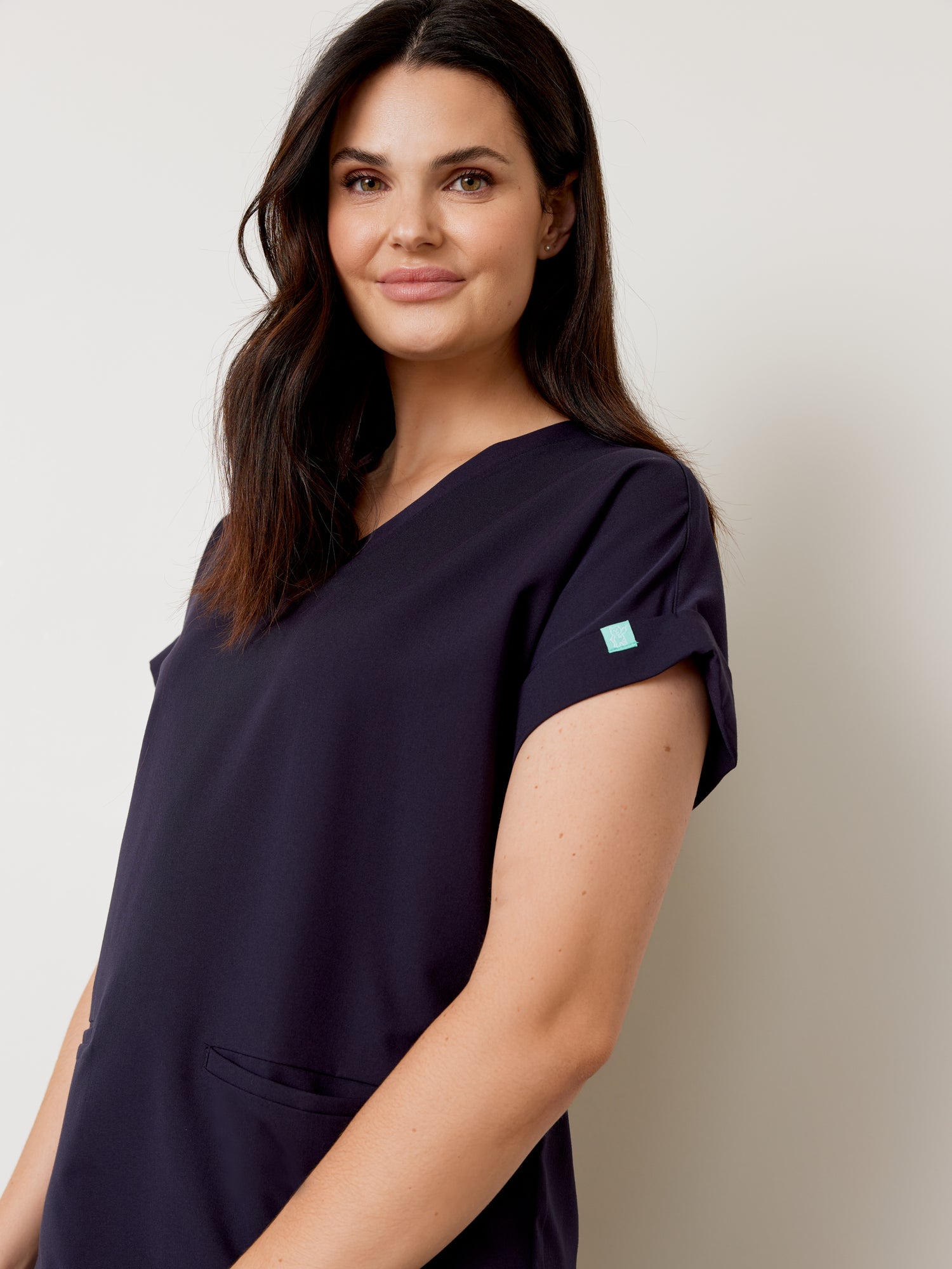 HALLI RE-GARDE™ - NAVY - Loose Fit Scrub Top - SILVADUR™ - Final Sale