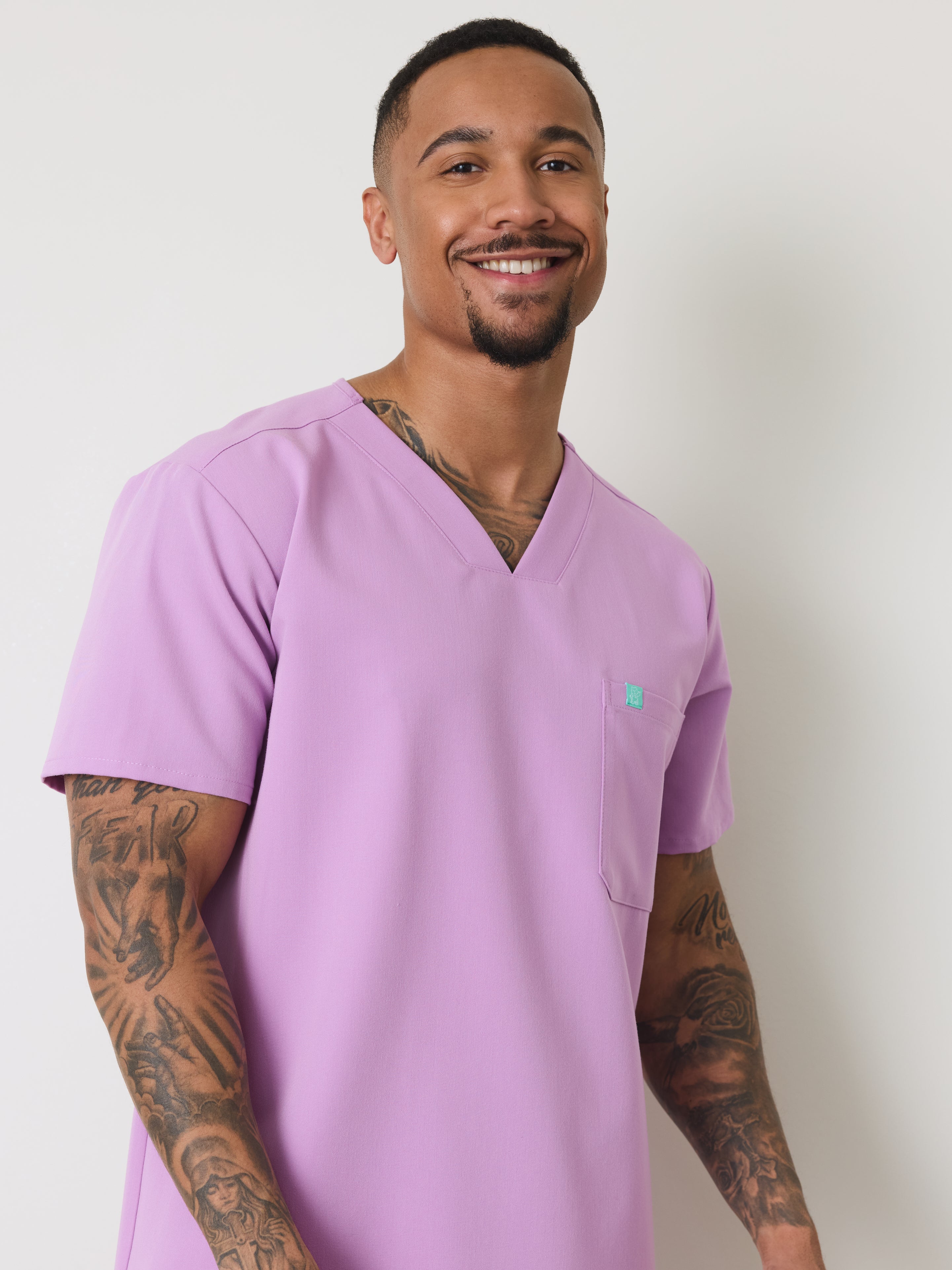 LOGAN RE-GARDE™ - LILAC - One Pocket Men's Scrub Top - SILVADUR™
