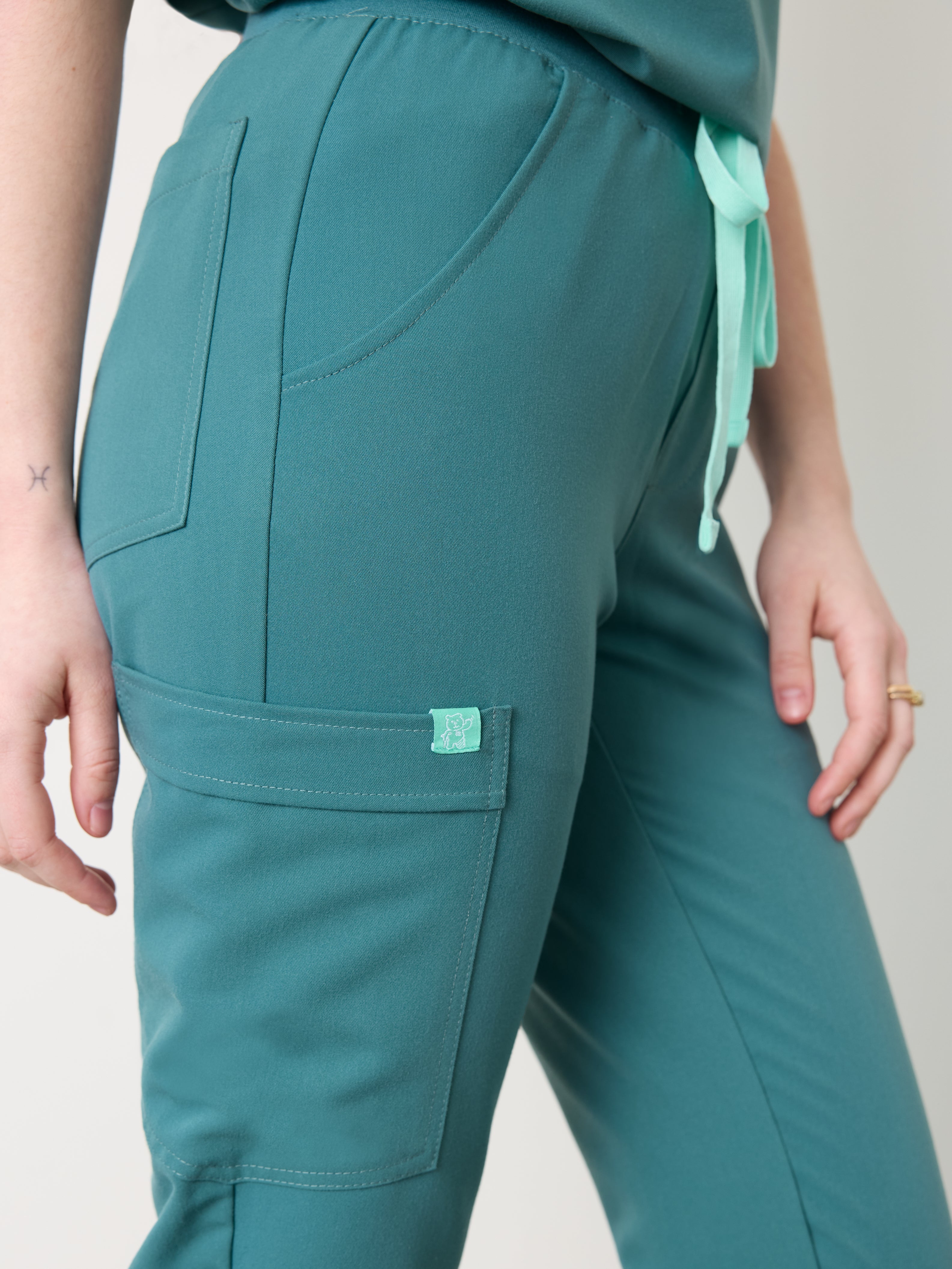 DEMI RE-GARDE™ - LAGOON BLUE - Jogger Scrub Pants - SILVADUR™