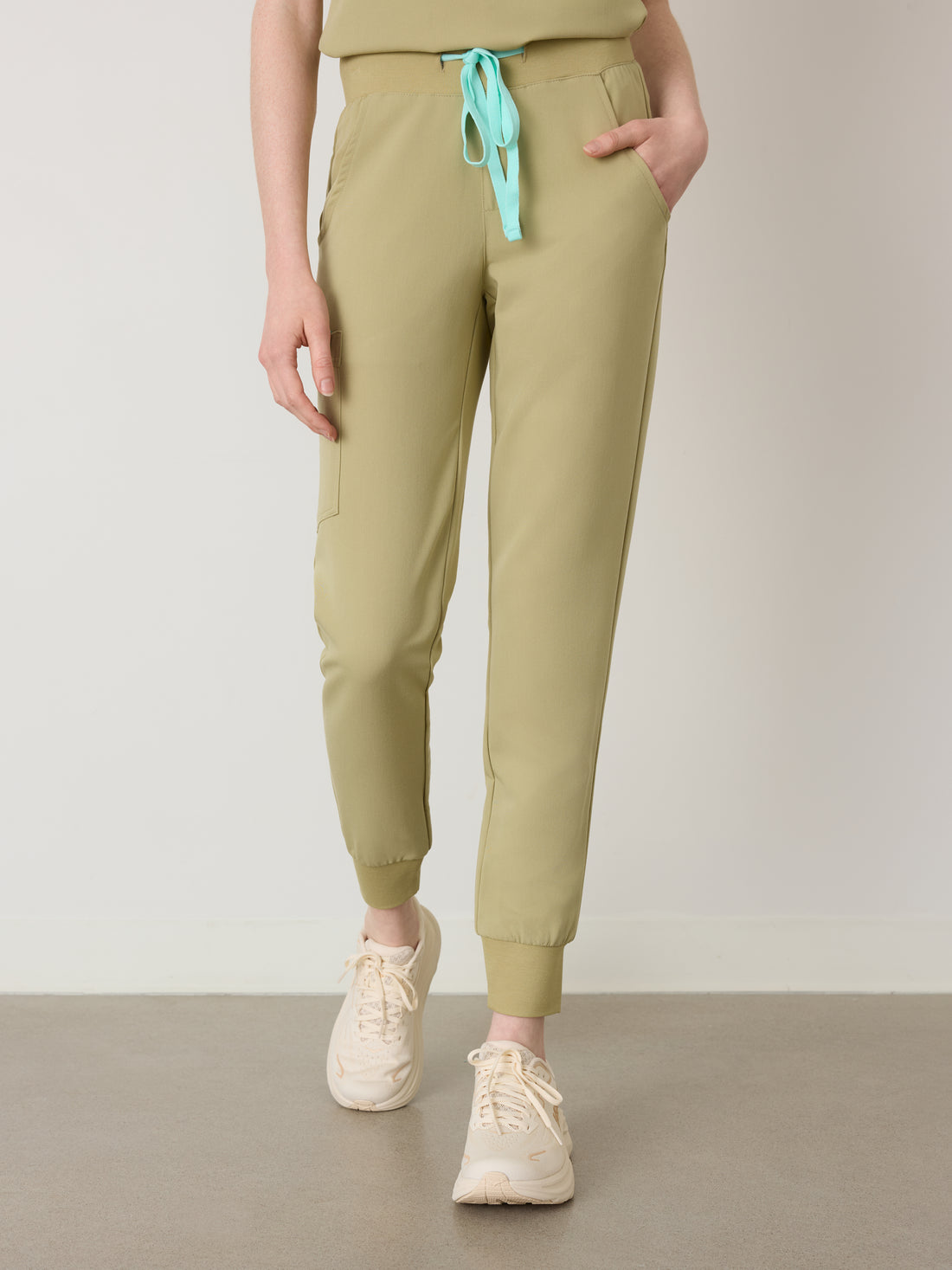DEMI RE-GARDE™ - SAUGE - Pantalon Jogger - SILVADUR™