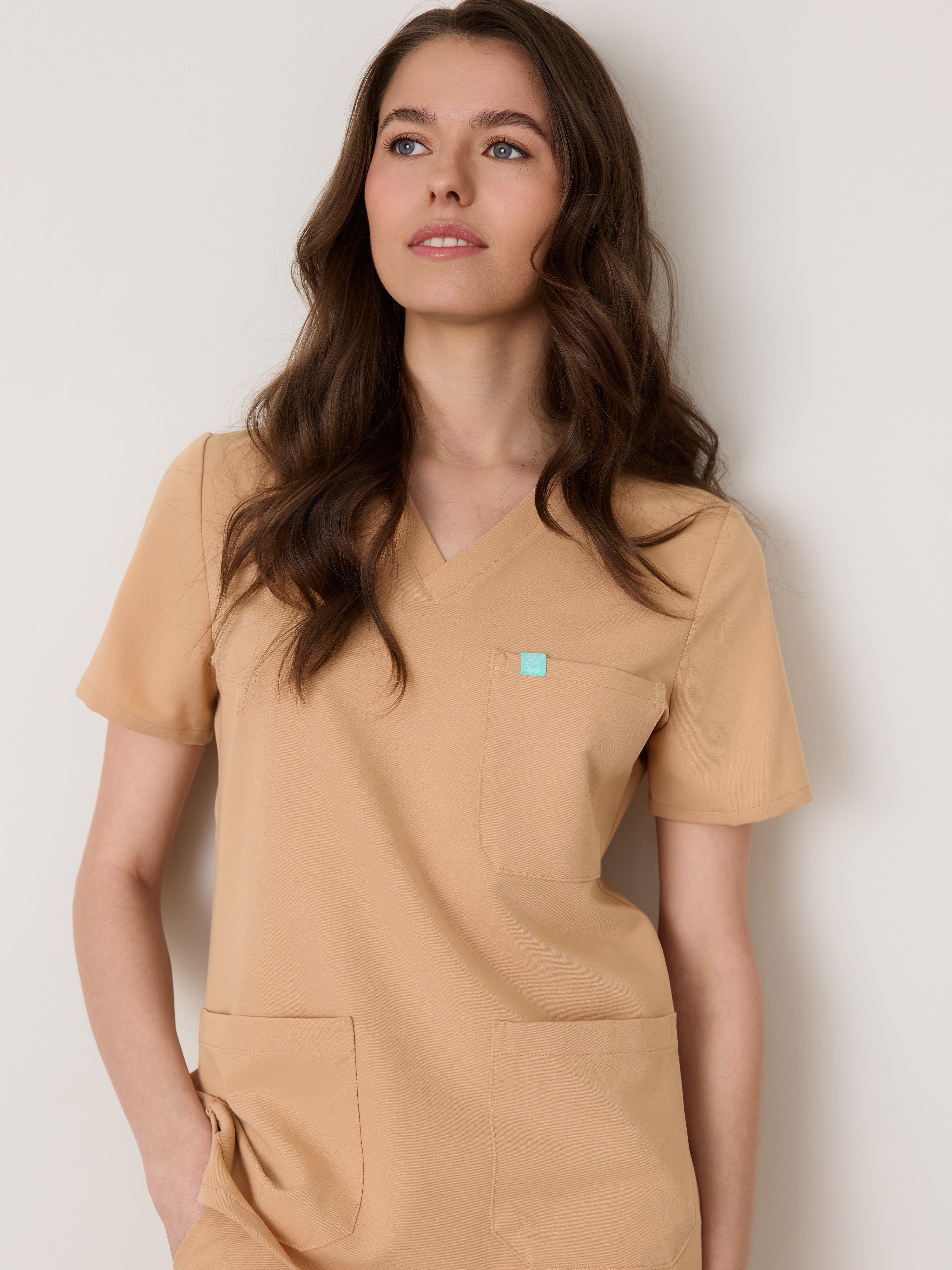 CHLOE RE-GARDE™ - SPICED EARTH - Three Pockets Scrub Top - SILVADUR™