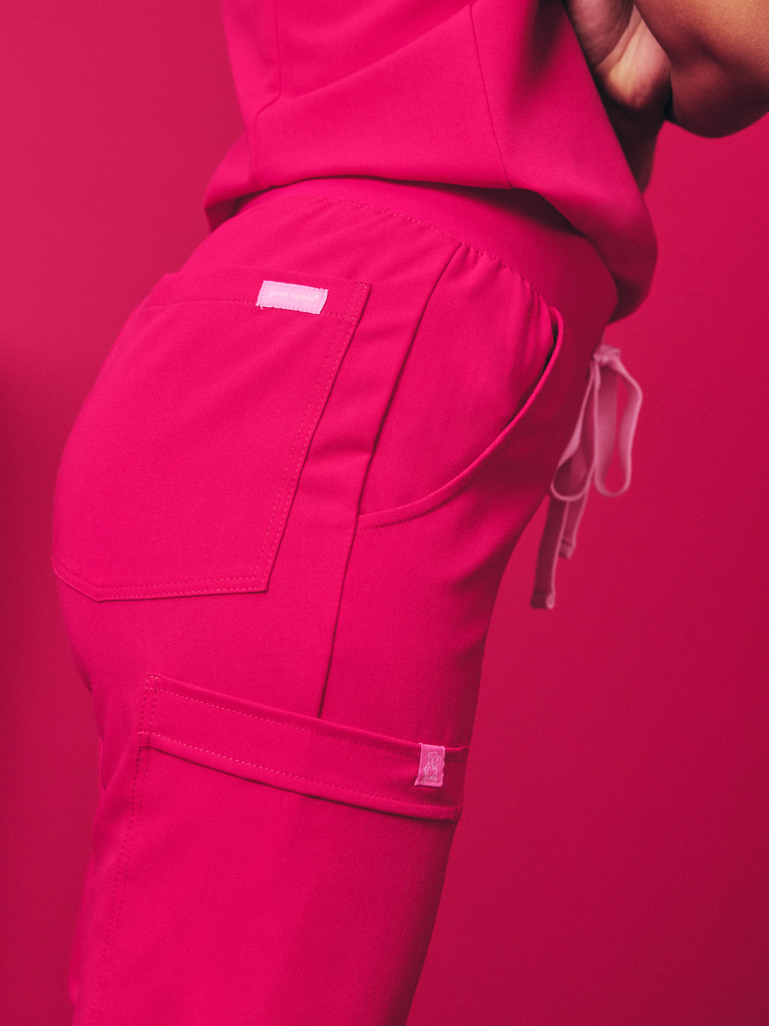 DEMI RE-GARDE™ - VIBRANT FUCHSIA - Pantalon Jogger - SILVADUR™