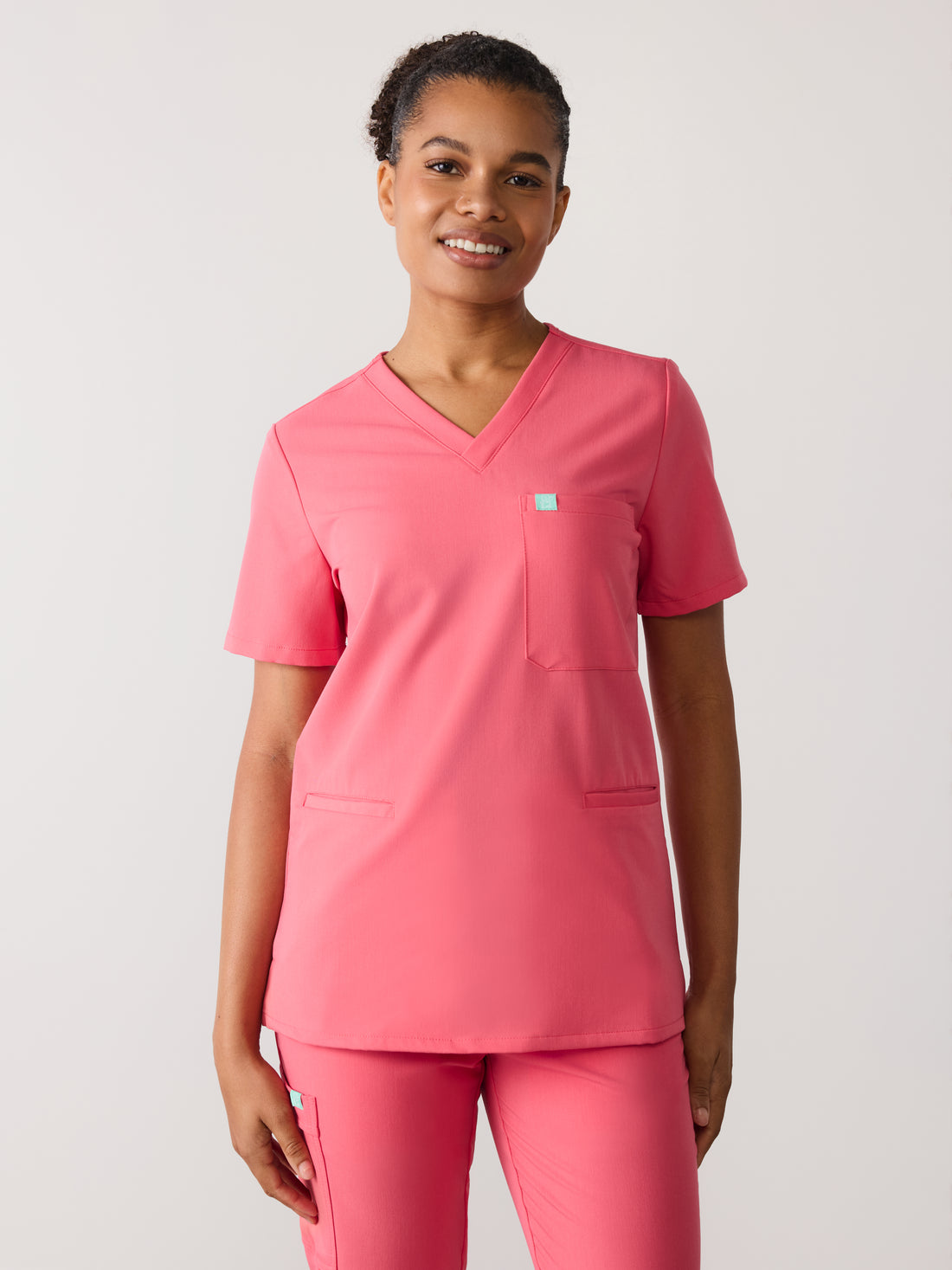LIV RE-GARDE™ - WARM EMBER - Three Pockets Scrub Top - SILVADUR™