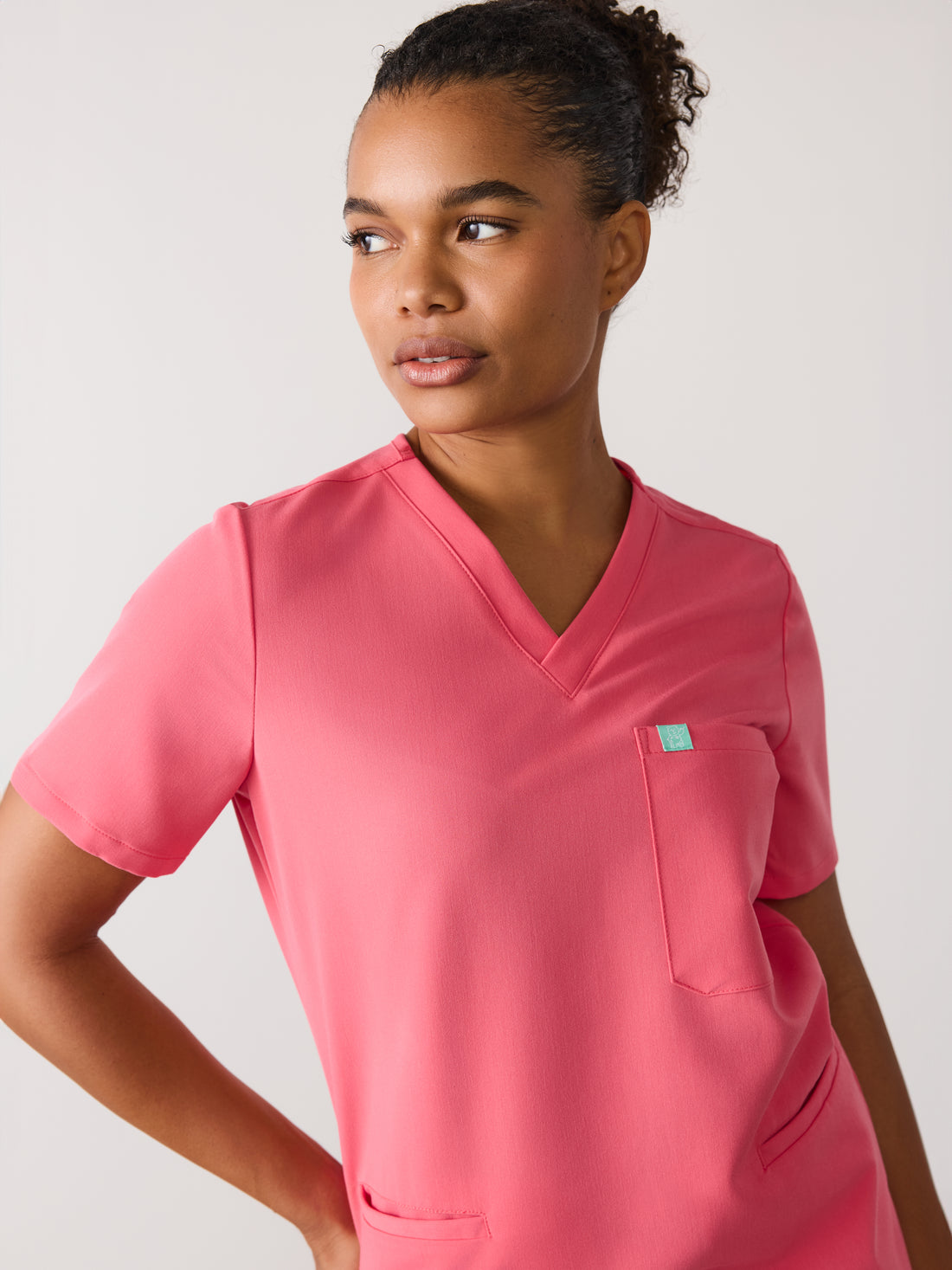 LIV RE-GARDE™ - WARM EMBER - Three Pockets Scrub Top - SILVADUR™