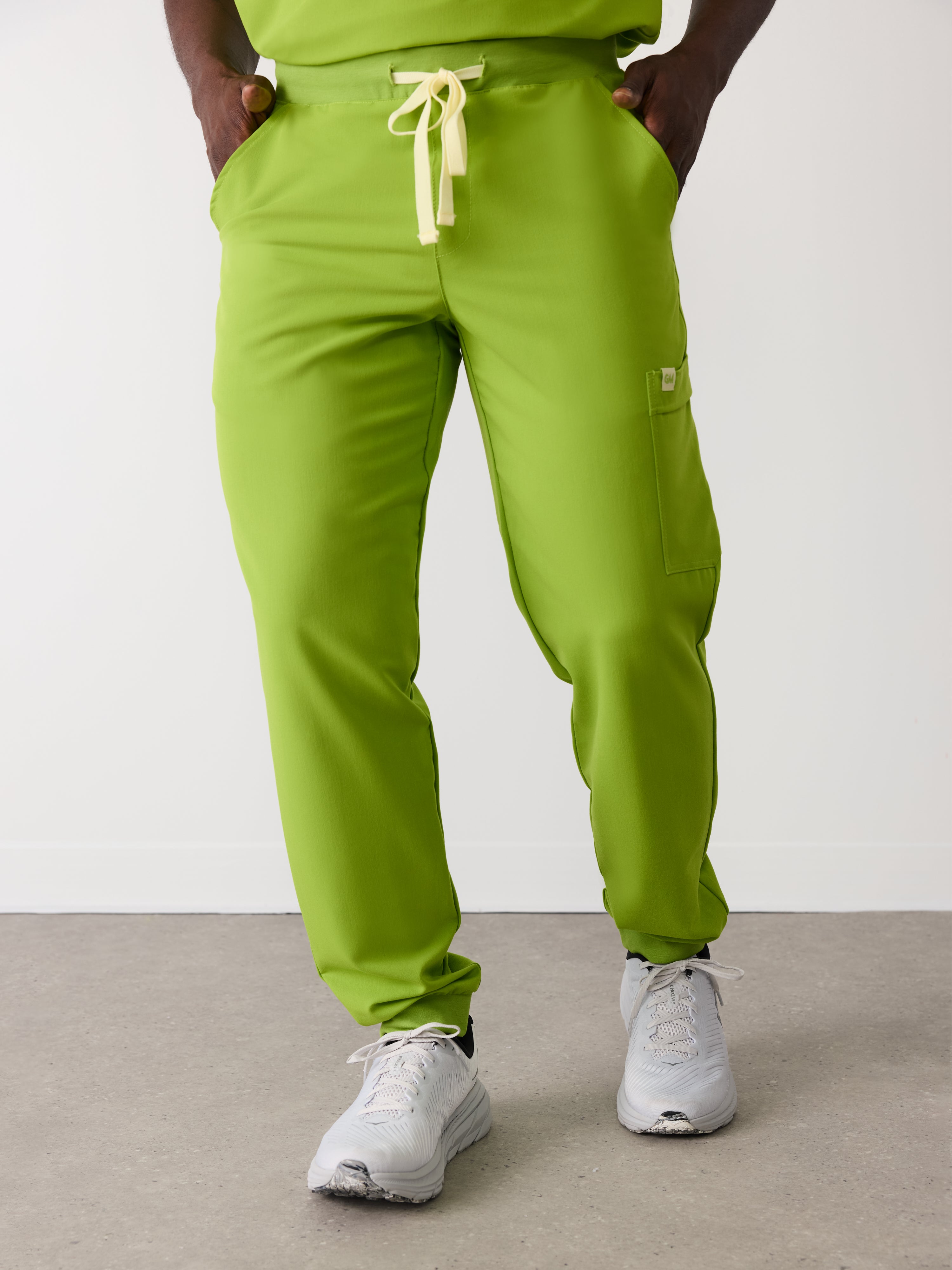 BRUCE RE-GARDE™ - GRUMPY GREEN - Men's Jogger Pants - SILVADUR™