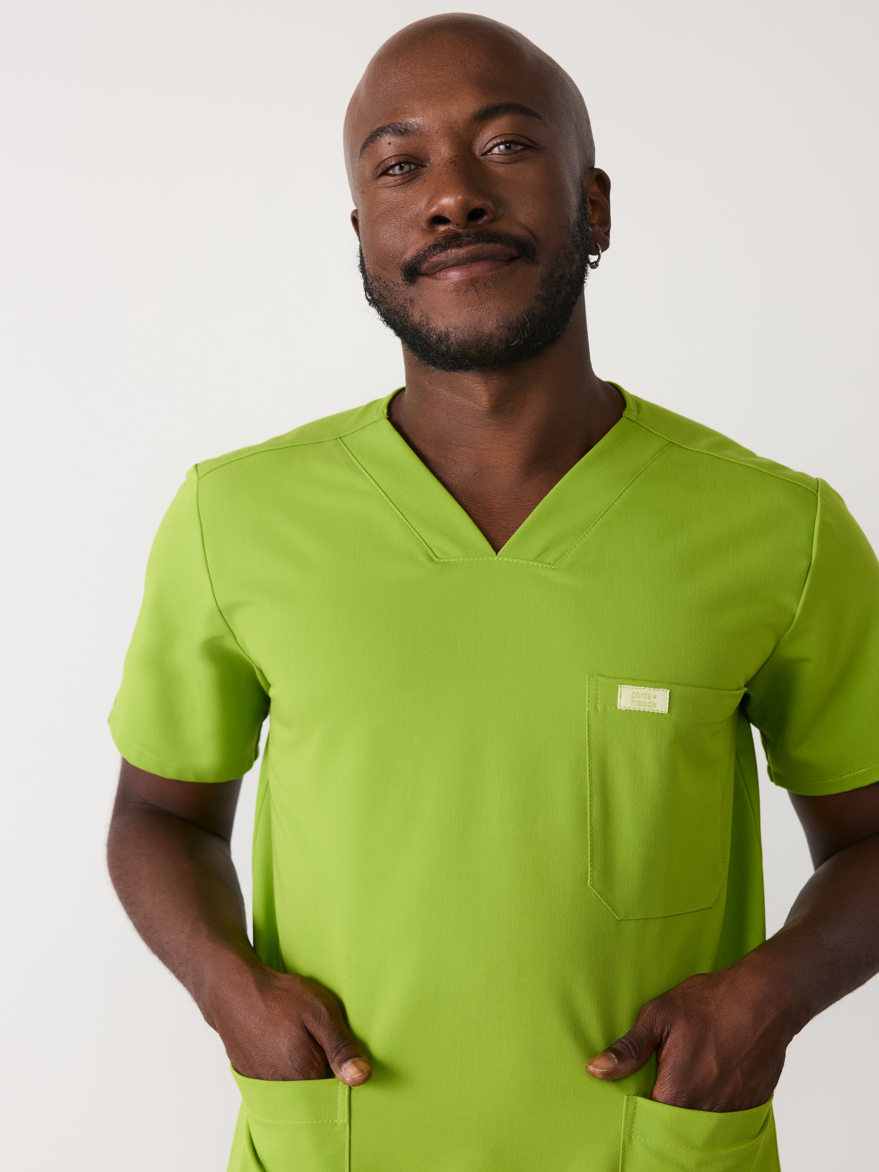ZACK RE-GARDE™ - GRUMPY GREEN - Three Pockets Men's Scrub Top - SILVADUR™