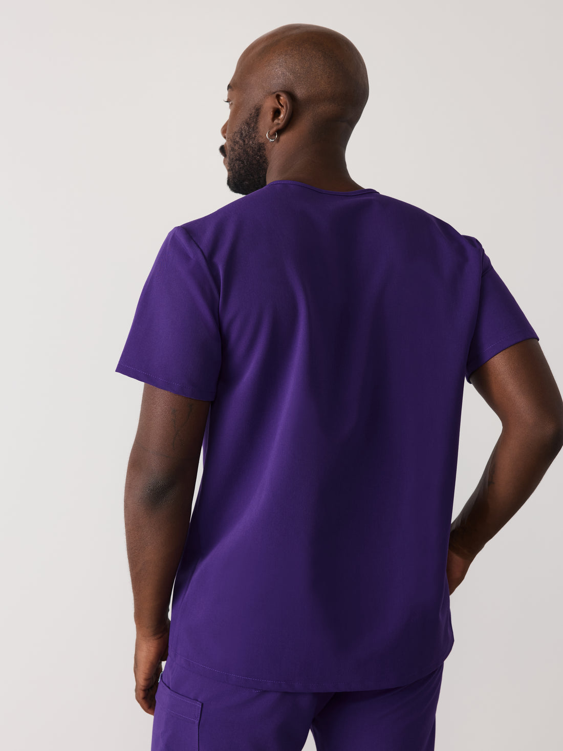 LOGAN RE-GARDE™ - MIDNIGHT VELVET - One Pocket Men's Scrub Top - SILVADUR™