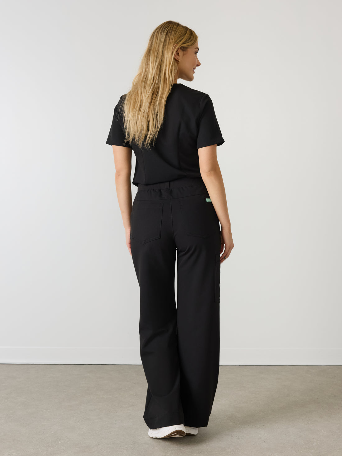 MILA RE-GARDE™ - BLACK - Wide Leg Scrub Pants - SILVADUR™