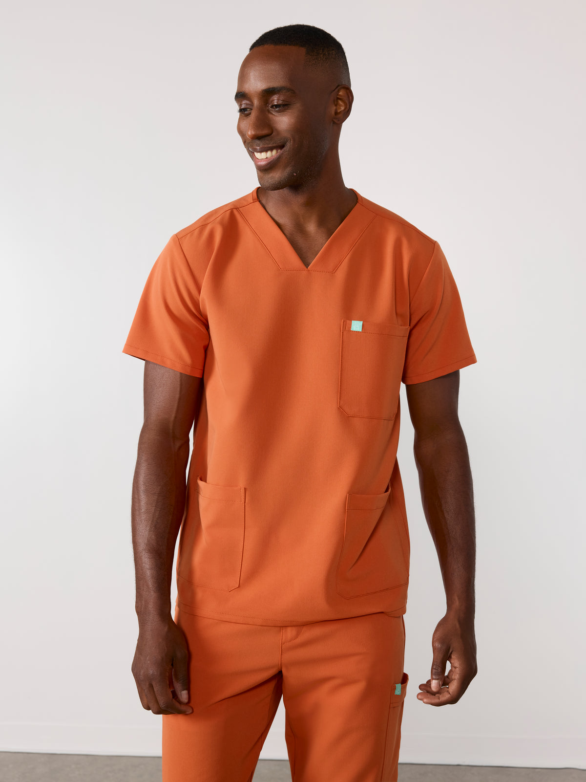 ZACK RE-GARDE™ - CRÈME BRÛLÉE - Three Pockets Men's Scrub Top - SILVADUR™