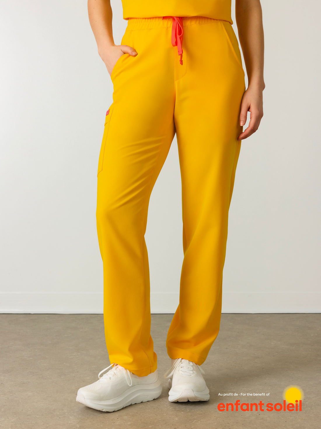 JULIETA RE-GARDE™ - JAUNE SOLEIL - Pantalon Coupe Droite - SILVADUR™