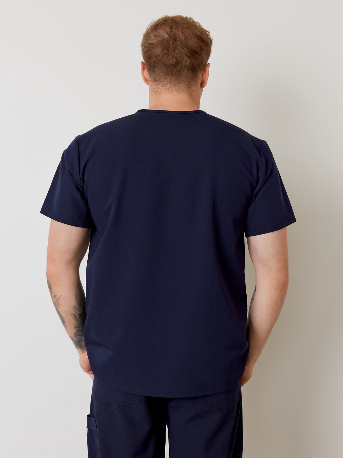 LOGAN RE-GARDE™ - NAVY - One Pocket Men's Scrub Top - SILVADUR™