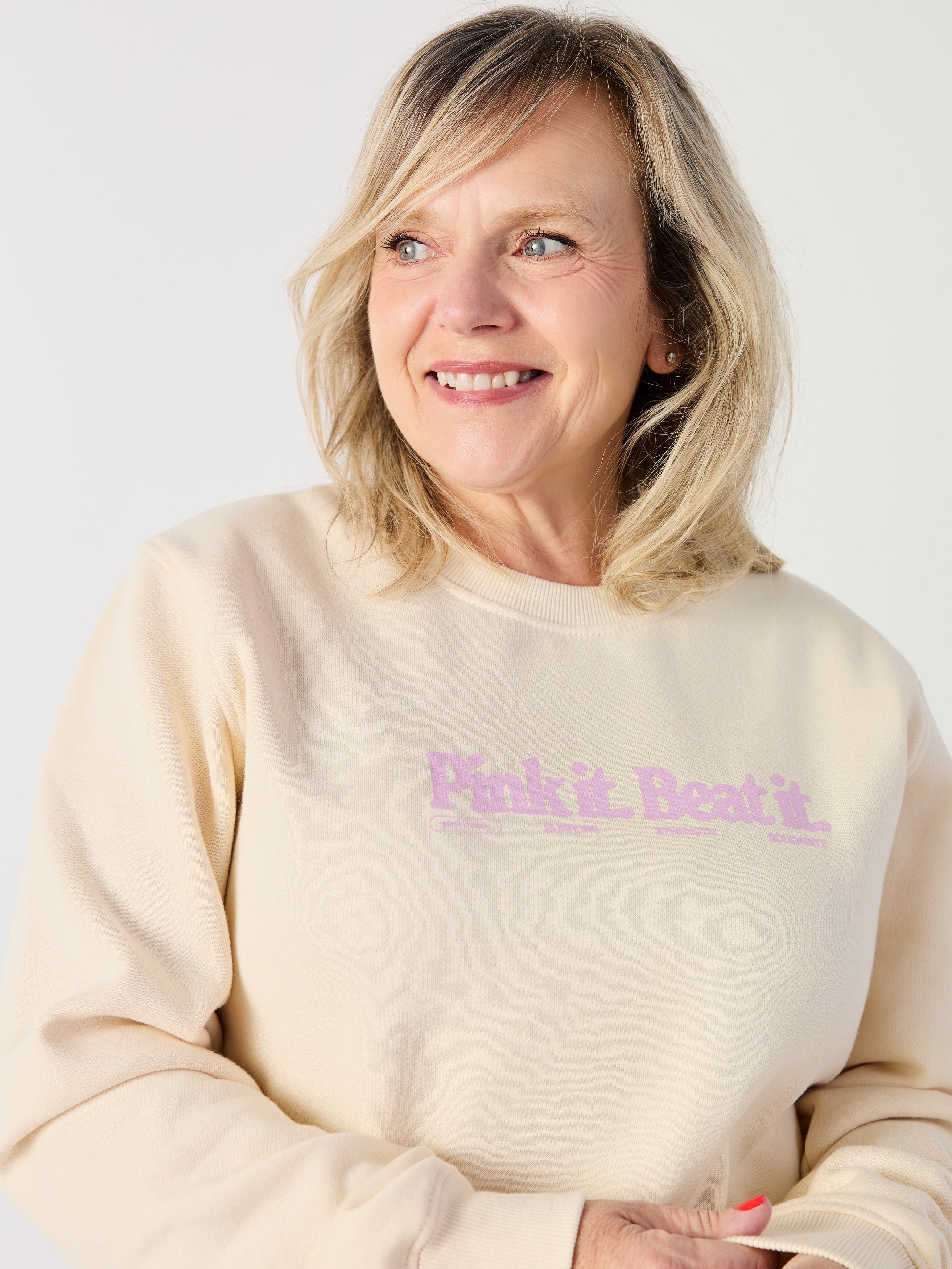Pink it. Beat it - Crewneck Crème