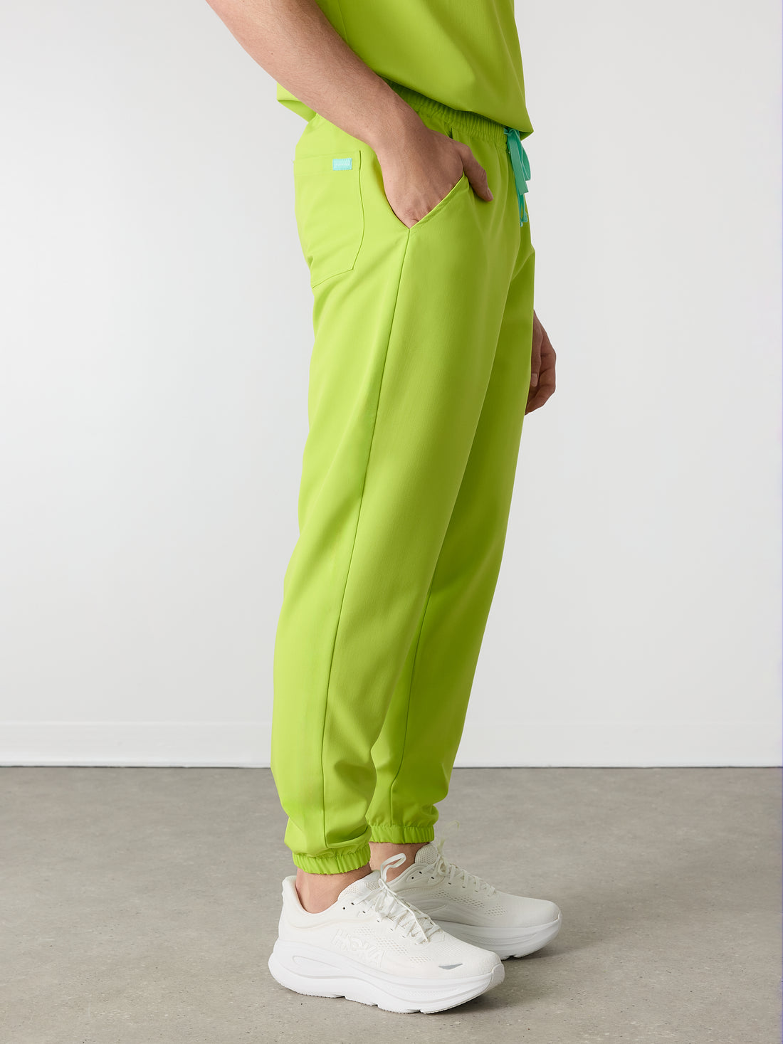 WILLIAM RE-GARDE™ - LIME - Men's Jogger Pants - SILVADUR™