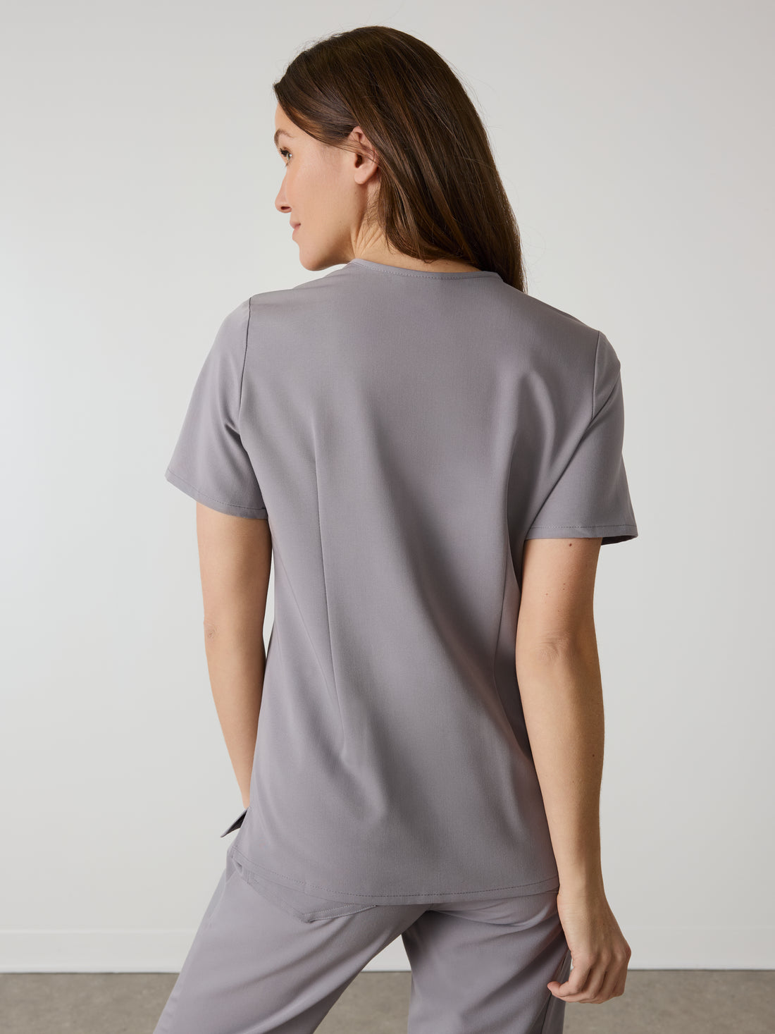 LIV RE-GARDE™ - ECLIPSE GREY - Three Pockets Scrub Top - SILVADUR™