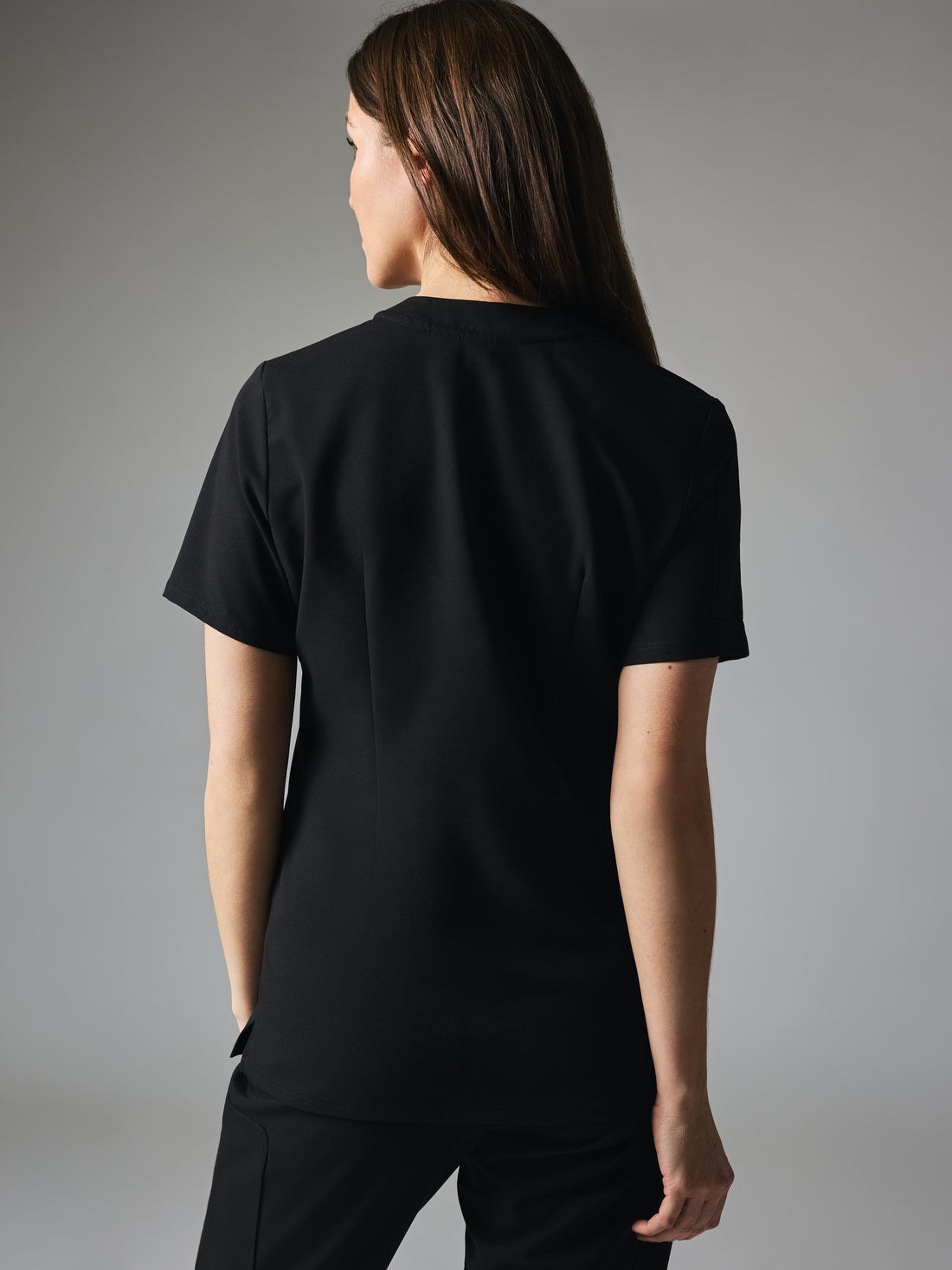 SOFIA GARDE™ - BLACK - Six Pockets Scrub Top - SILVADUR™