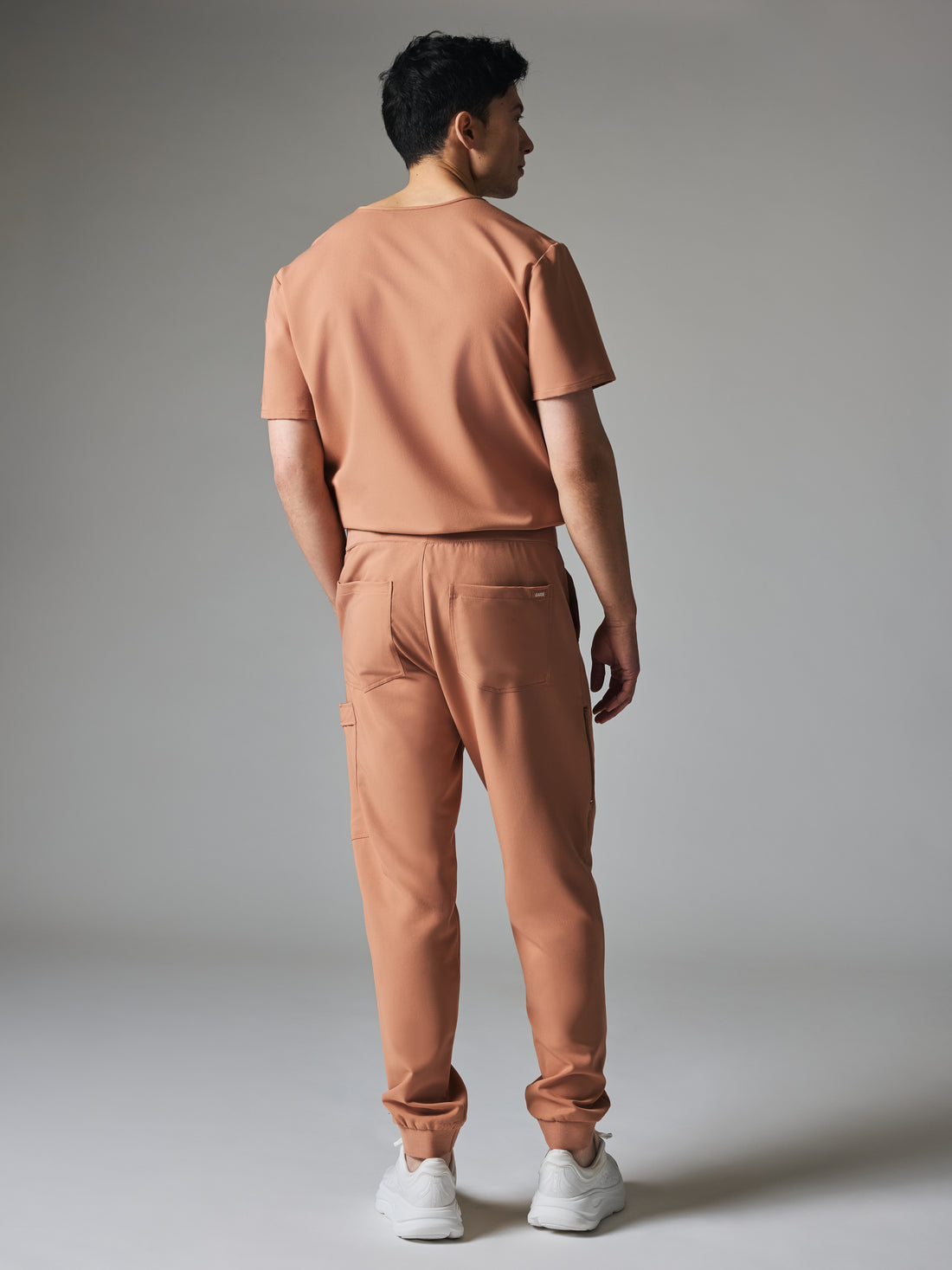 NATHAN GARDE™ - MOCHA - Six Pockets Men's Jogger Pants - SILVADUR™