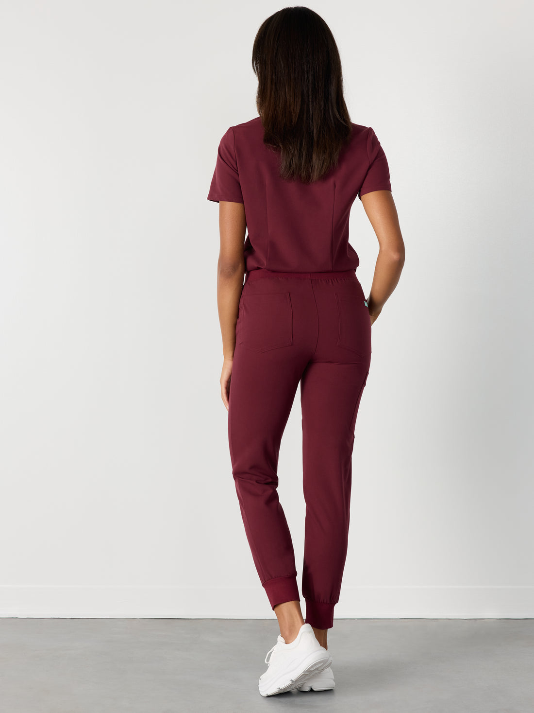 DEMI for uOttawa - BURGUNDY - Jogger Scrub Pants - SILVADUR™