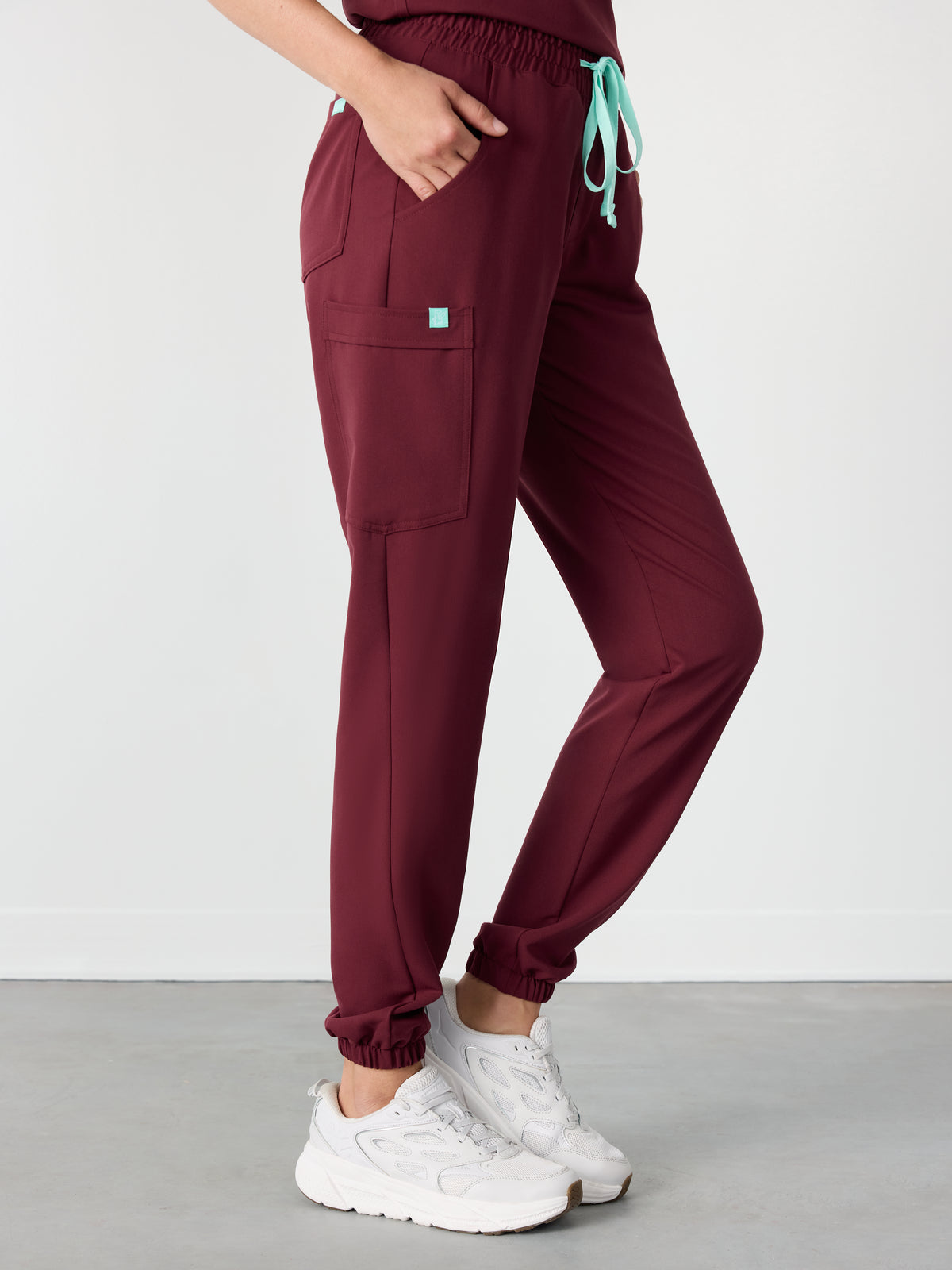 ROSIE for uOttawa - BURGUNDY - Jogger Scrub Pants - SILVADUR™