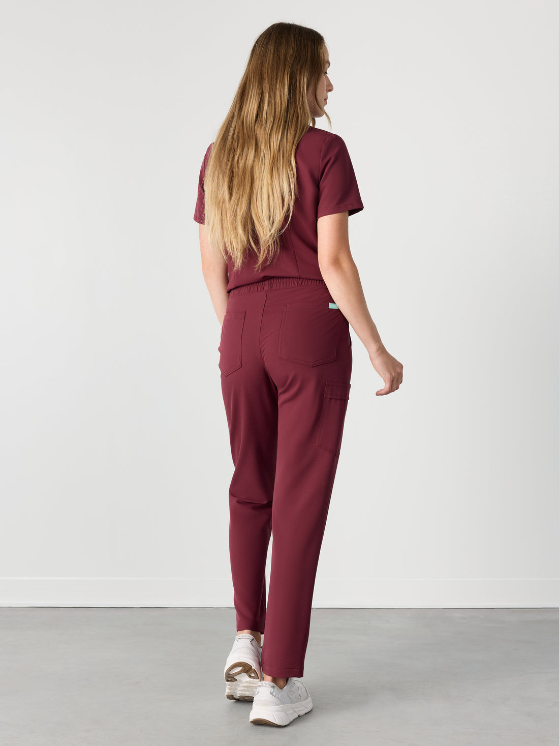 JULIETA for uOttawa - BURGUNDY - Straight Cut Scrub Pants - SILVADUR™