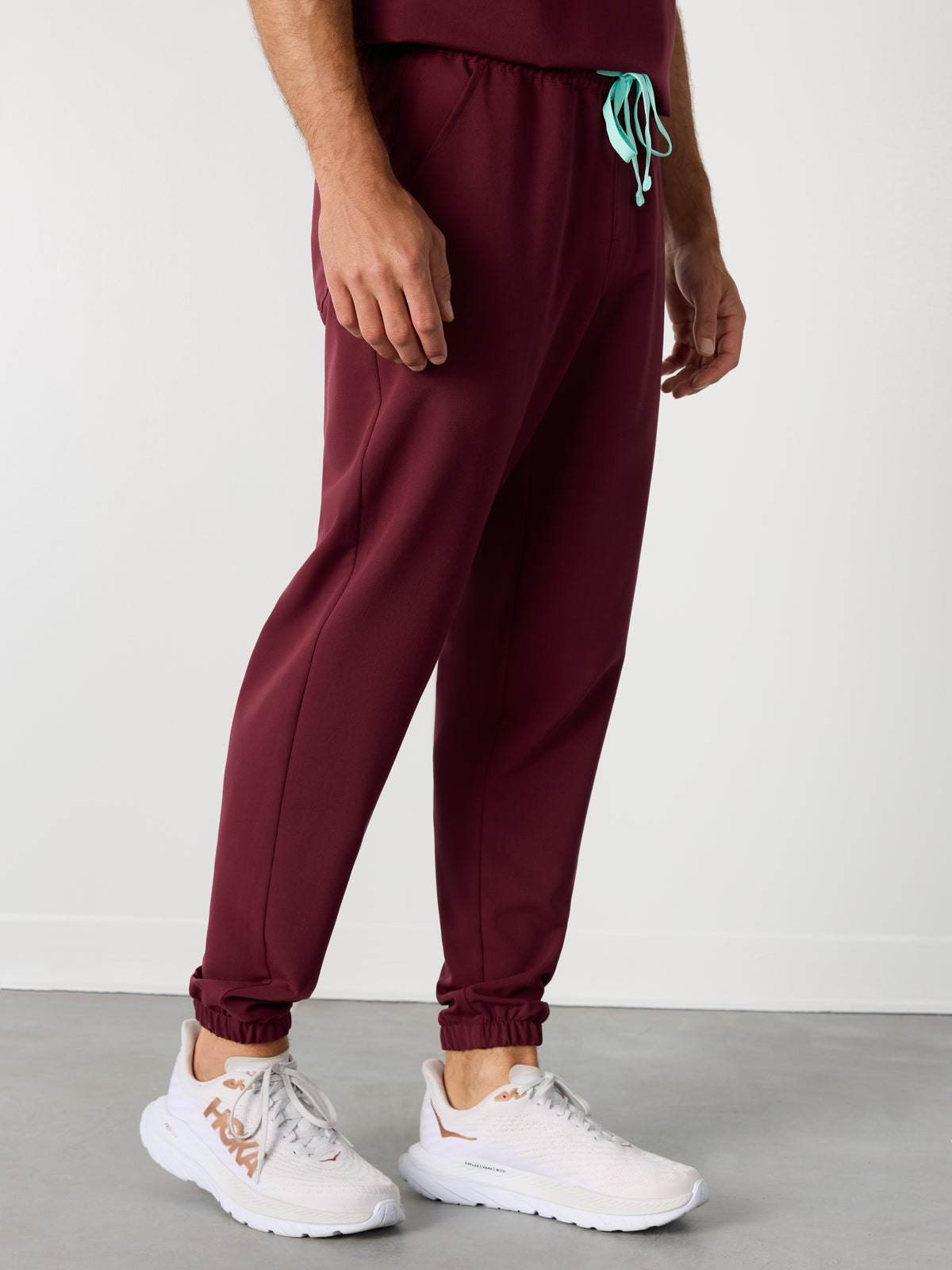WILLIAM for uOttawa - BURGUNDY - Men's Jogger Pants - SILVADUR™