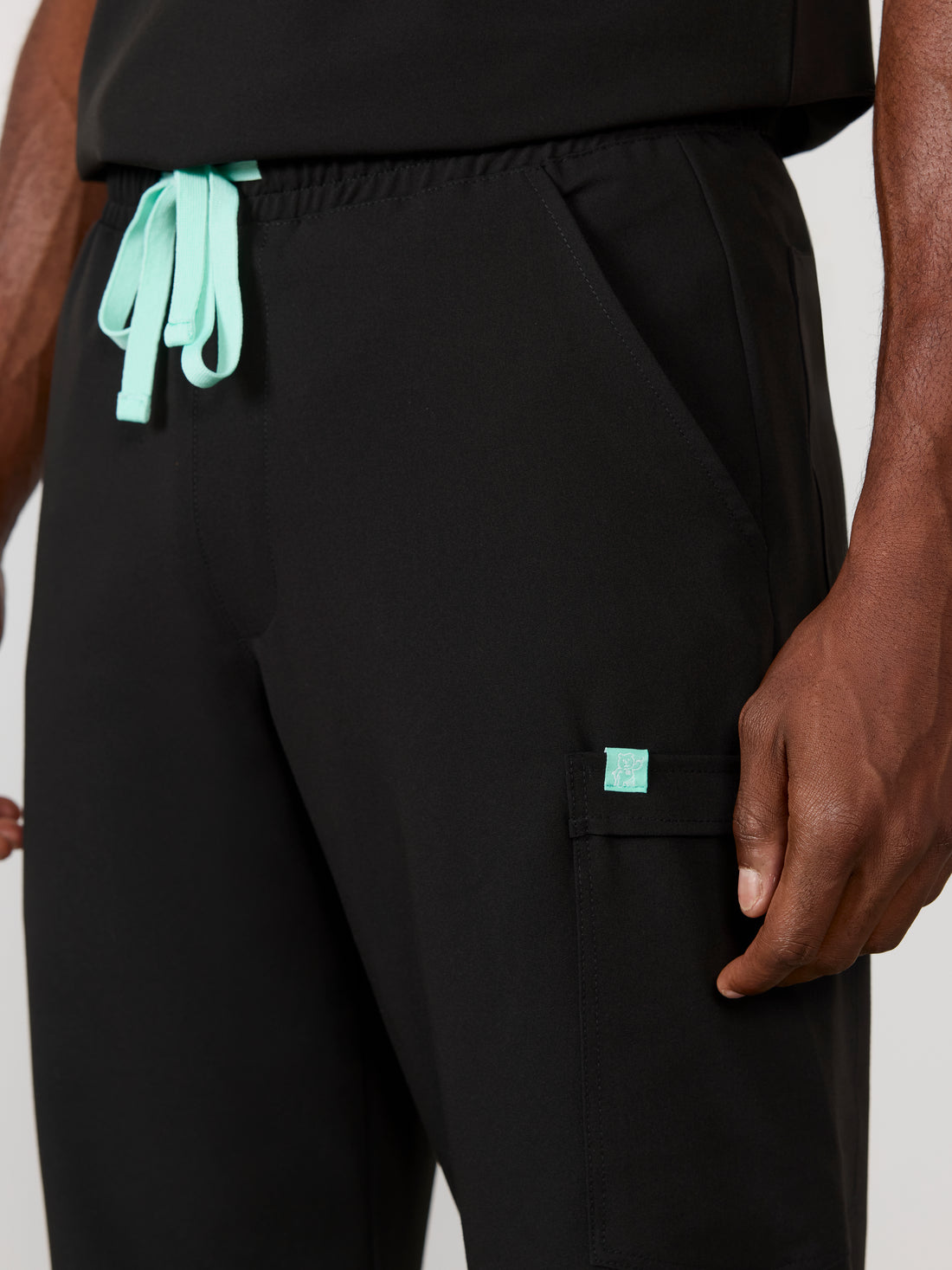 ROMEO RE-GARDE™️ - BLACK - Straight Cut Scrub Pants - SILVADUR™️