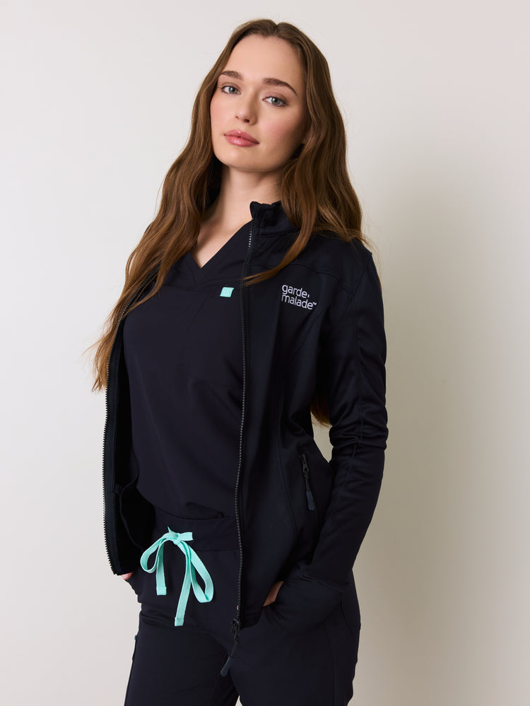 Veste Polyester Full Zip – Bleu Nautique – Broderie Garde-Malade