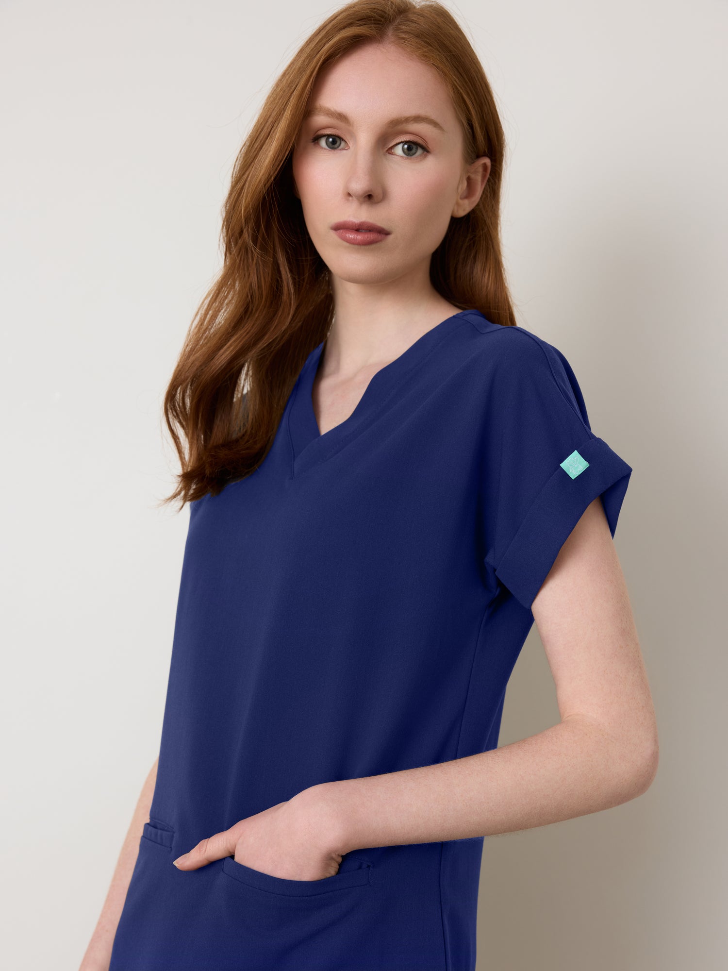 HALLI RE-GARDE™ - BLEU MARINE - Haut Coupe Ample - SILVADUR™