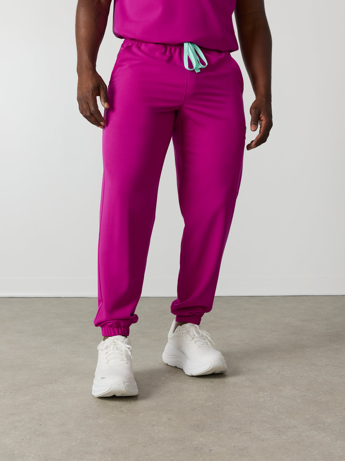 WILLIAM RE-GARDE™ - MAGENTA - Men's Jogger Pants - SILVADUR™