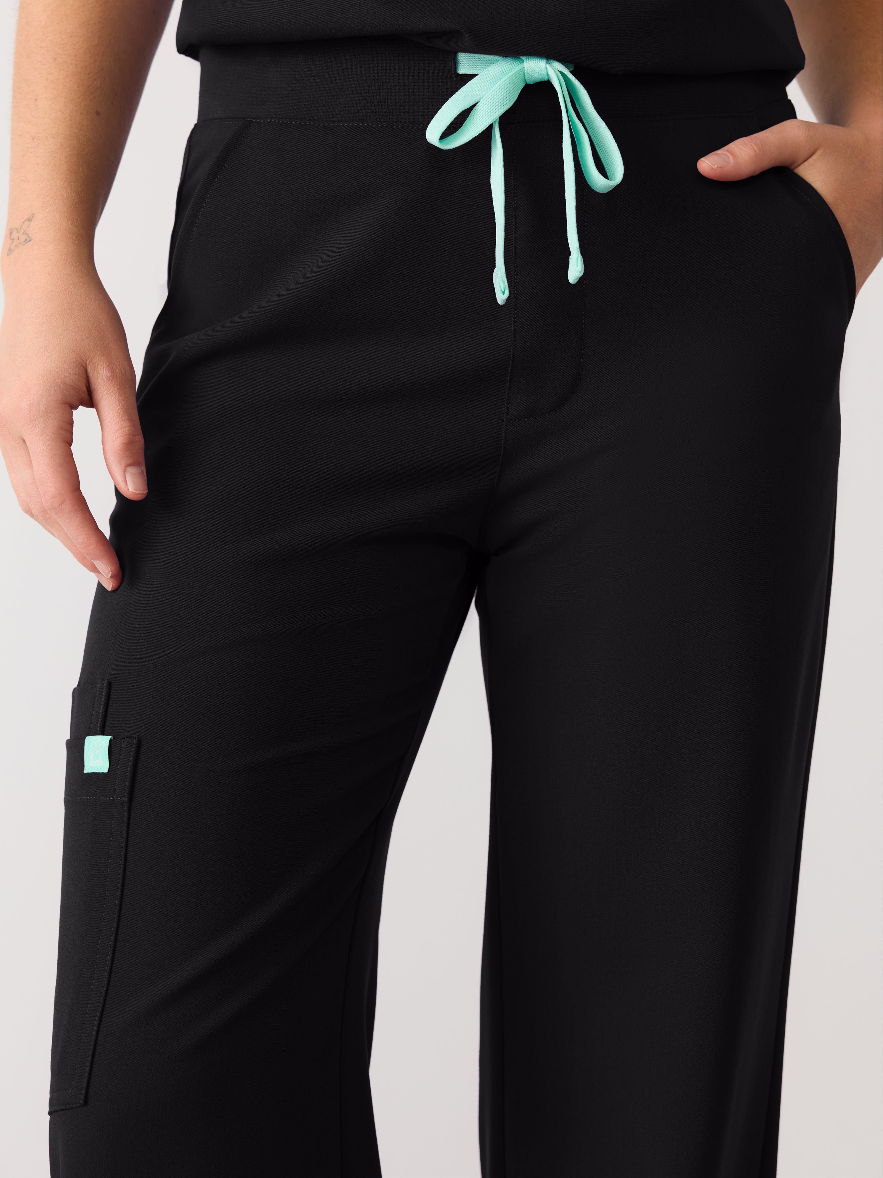 MILA RE-GARDE™ - BLACK - Wide Leg Scrub Pants - SILVADUR™
