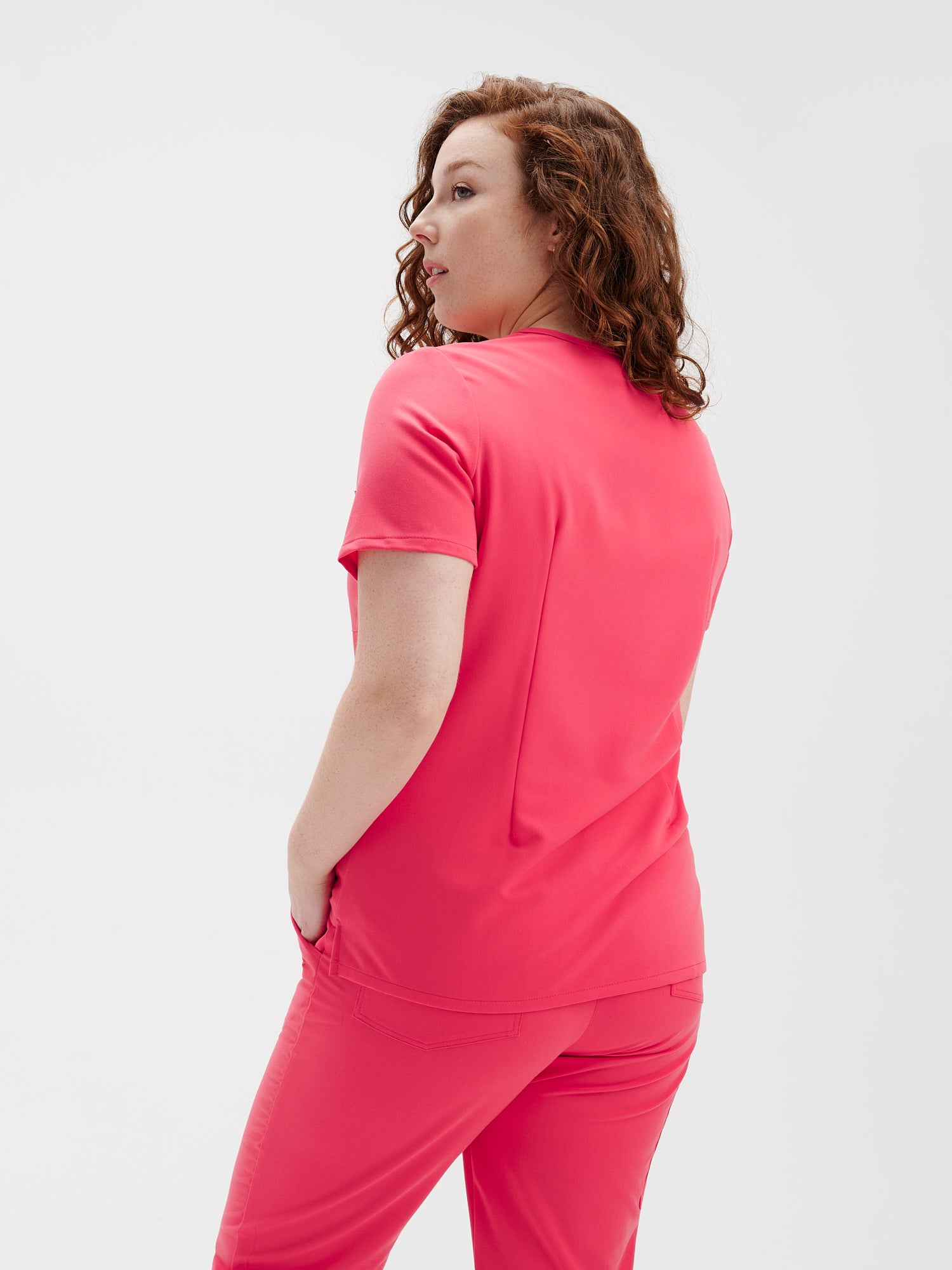 CHLOE RE-GARDE™ - ROSE FLAMANT - Three Pockets Scrub Top - Final Sale