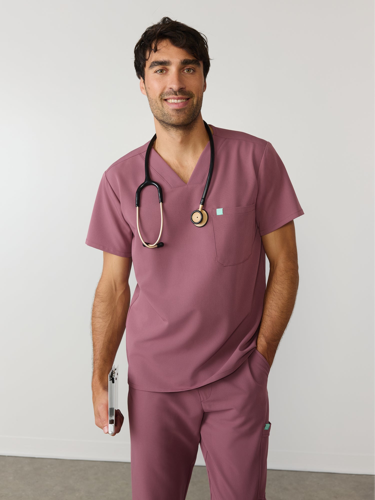 LOGAN RE-GARDE™ - ANTIQUE ROSE - One Pocket Men's Scrub Top - SILVADUR™