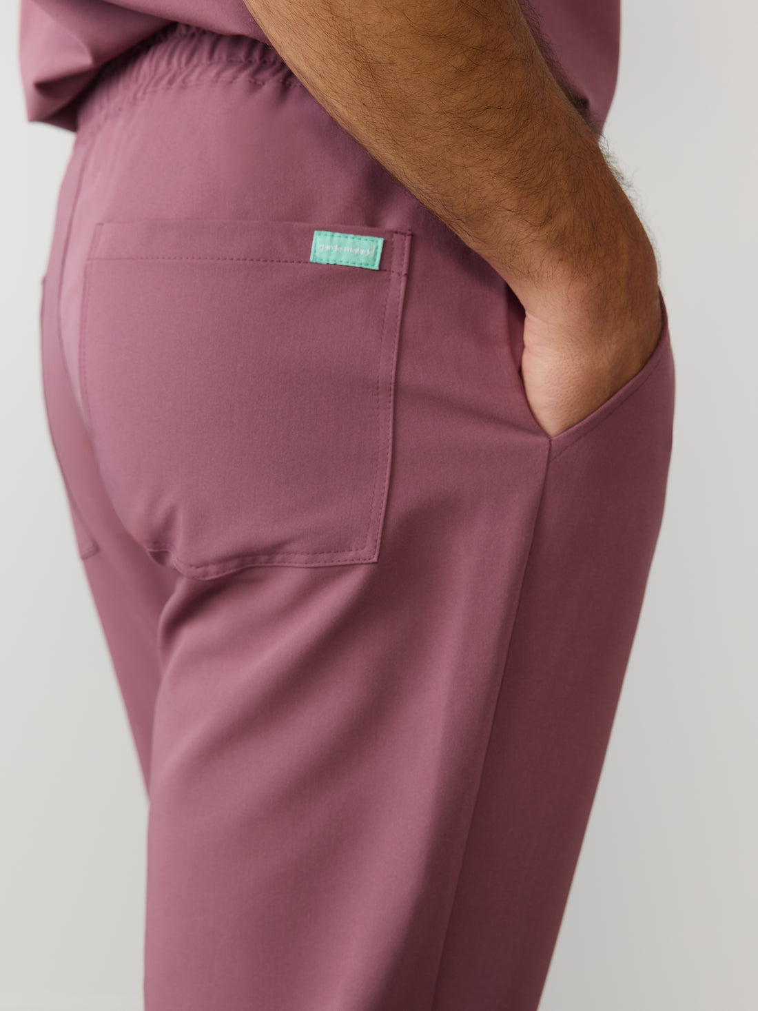 WILLIAM RE-GARDE™ - ANTIQUE ROSE - Men's Jogger Pants - SILVADUR™