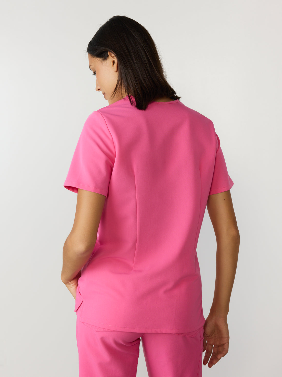 LIV RE-GARDE™ - SUNRISE PINK - Three Pockets Scrub Top - SILVADUR™