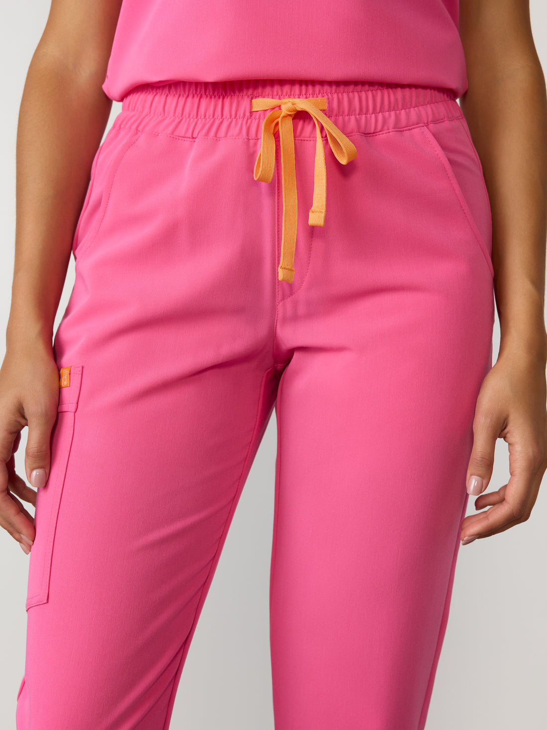 ROSIE RE-GARDE™ - ROSE LUMIÈRE - Pantalon Jogger - SILVADUR™